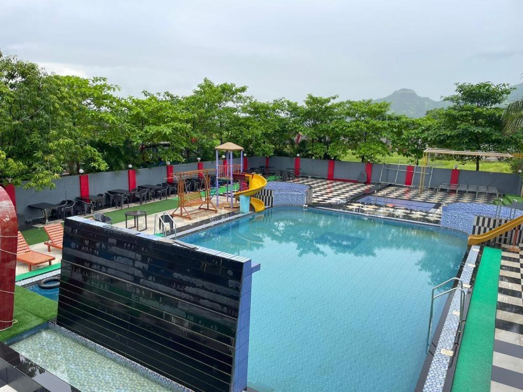 Wayfare Sp Resort Panvel Zewnętrze zdjęcie