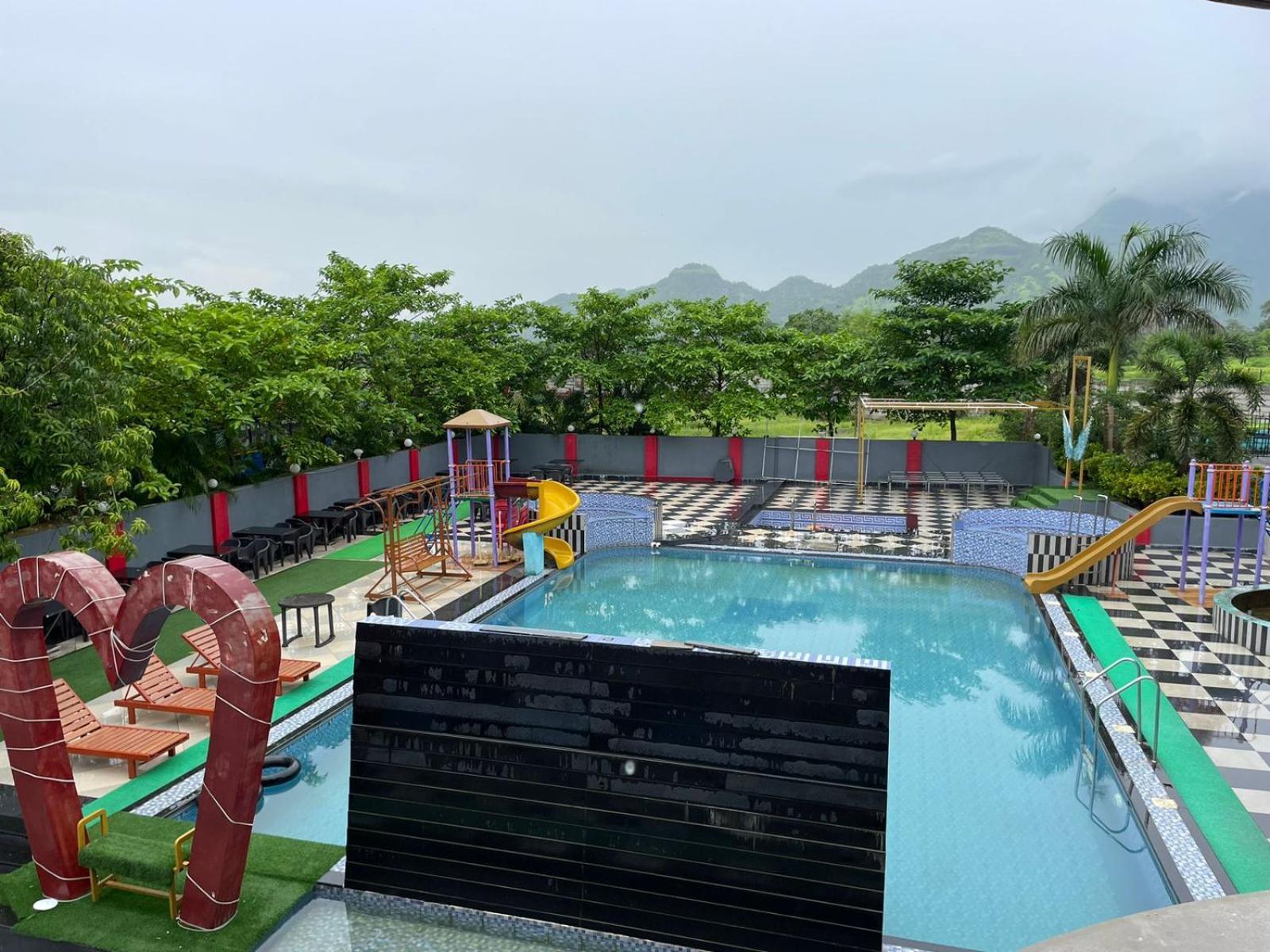 Wayfare Sp Resort Panvel Zewnętrze zdjęcie